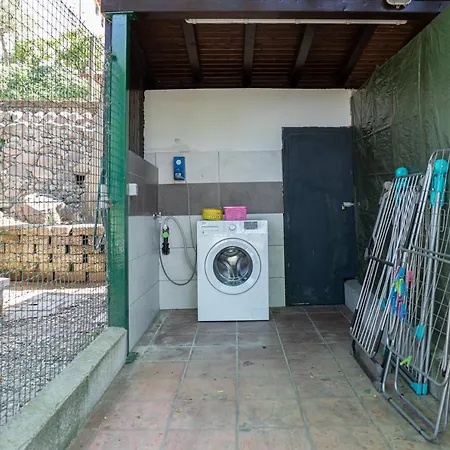 Casa Borgo Di Calmasino *