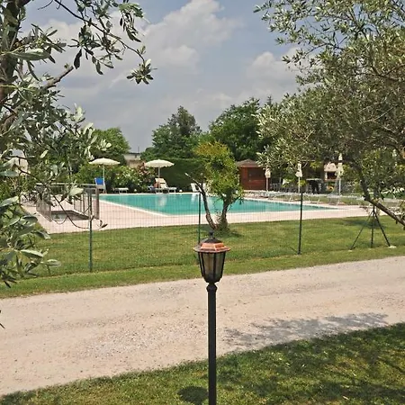 Casa Borgo Di Calmasino Daire